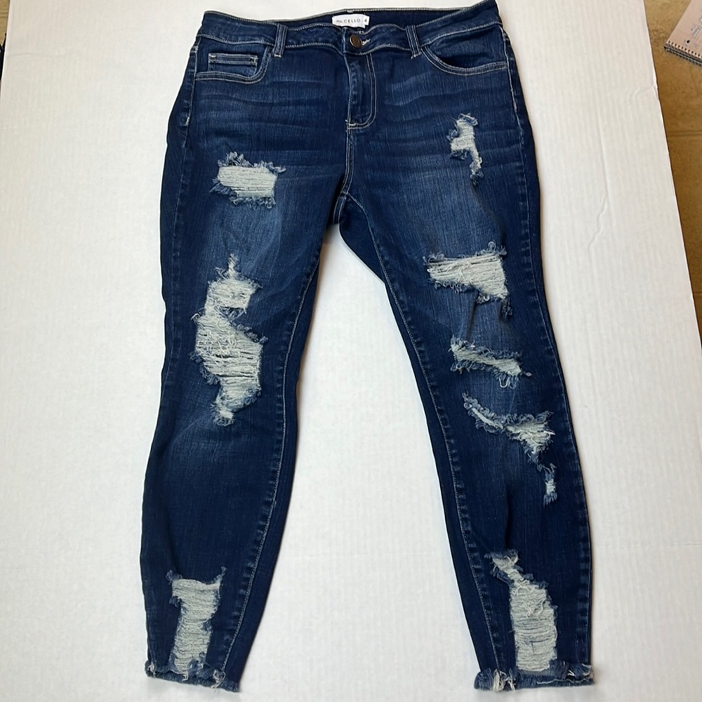 Cello Mid-Rise Destroyed Crop Skinny Jeans